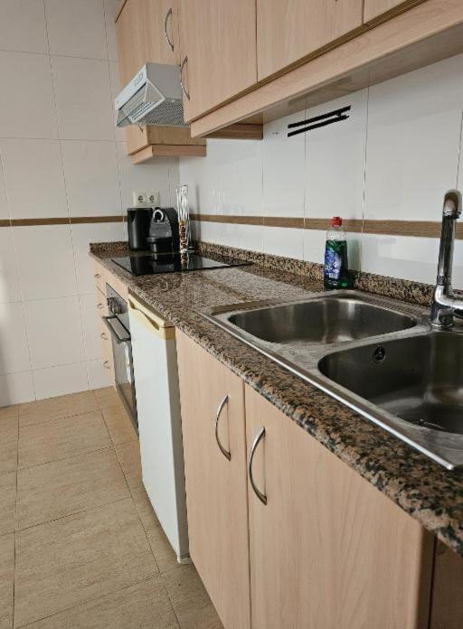 Habitacion En Piso Compartido Cerca De Playa Lägenhet Xilxes  Exteriör bild