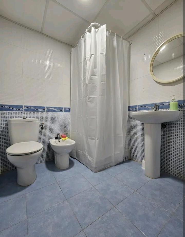 Habitacion En Piso Compartido Cerca De Playa Lägenhet Xilxes  Exteriör bild